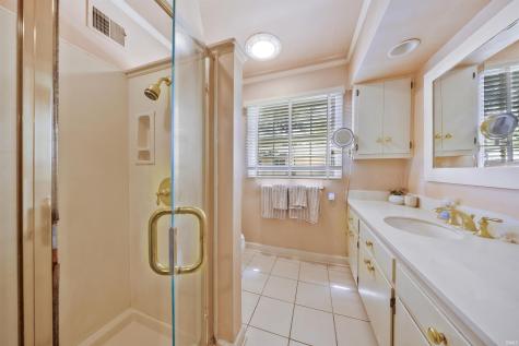 800 Plaza Drive Evansville IN 47715