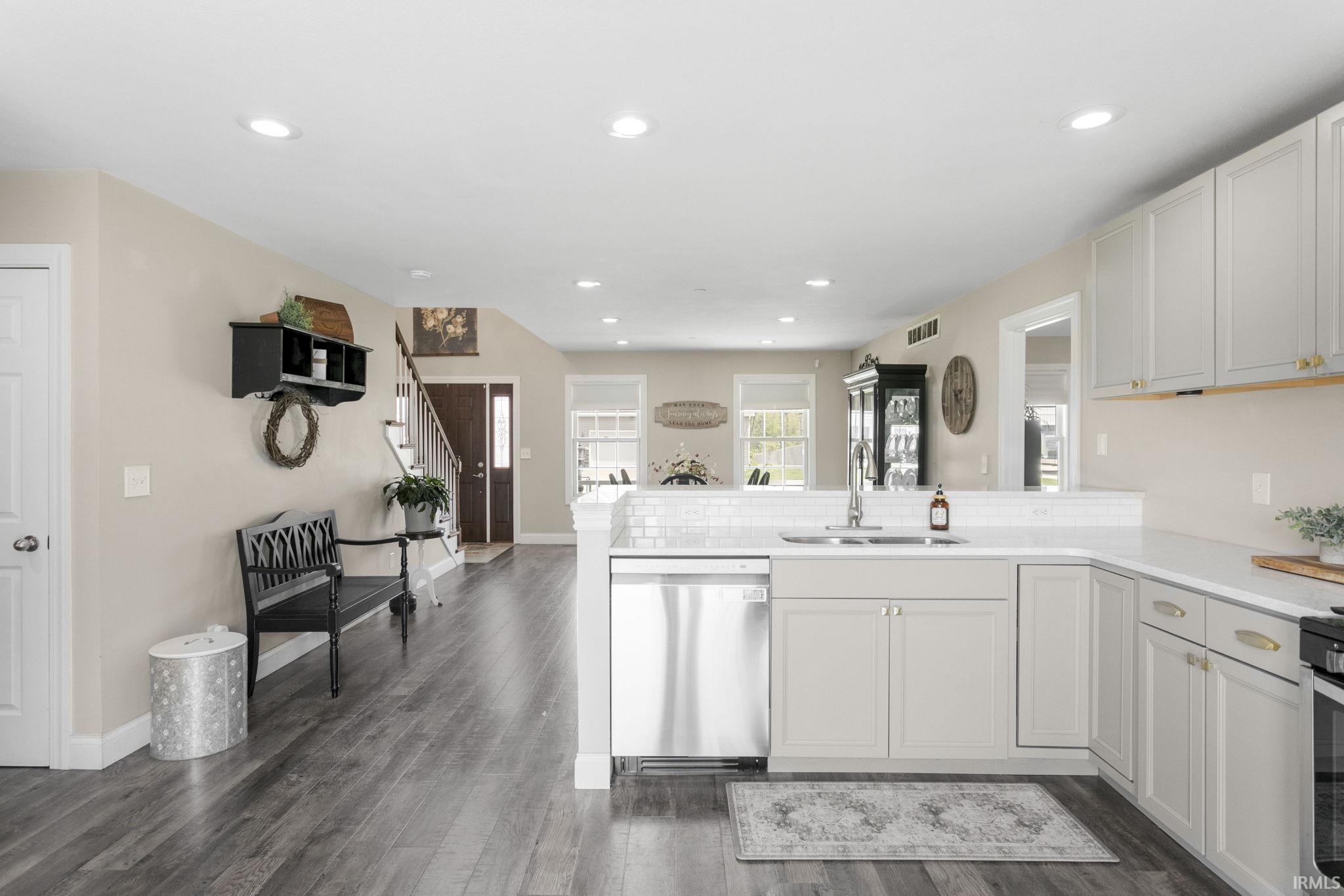 58413 Crossview Lane Osceola IN 46561