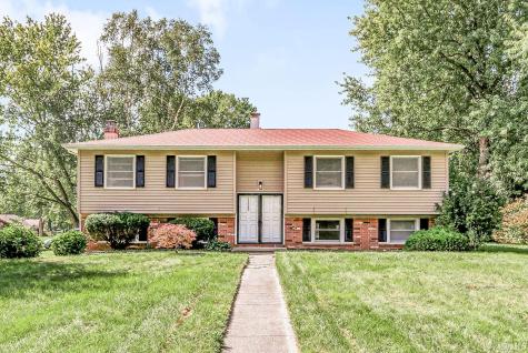 1356 Hampshire Drive South Bend IN 46614