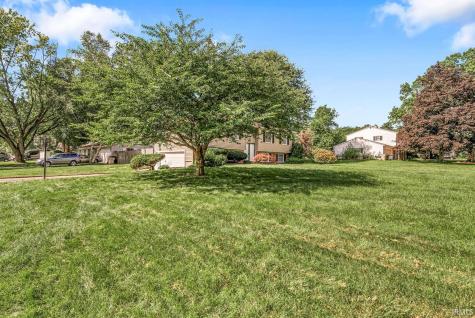 1356 Hampshire Drive South Bend IN 46614