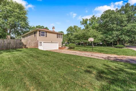 1356 Hampshire Drive South Bend IN 46614