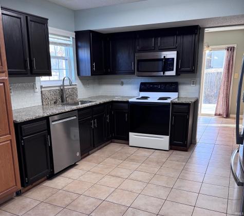 527 S Cobblestone Court Bloomington IN 47403