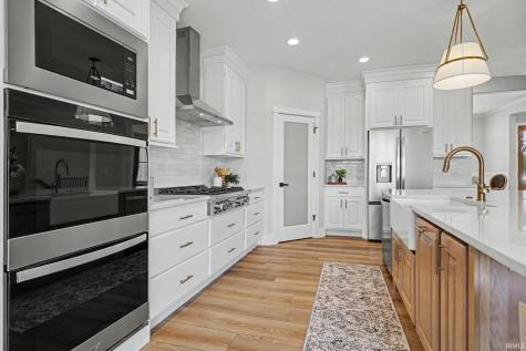 11098 Calle Jules Court Osceola IN 46561