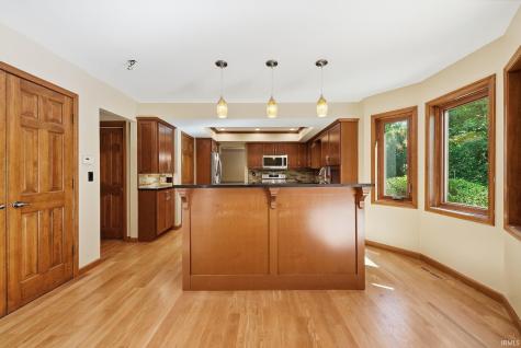 10824 Brandy Oak Run Fort Wayne IN 46845
