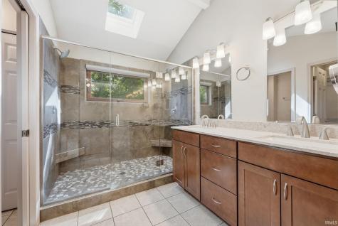 10824 Brandy Oak Run Fort Wayne IN 46845