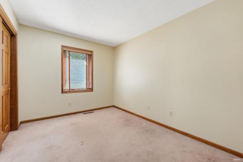 10824 Brandy Oak Run Fort Wayne IN 46845