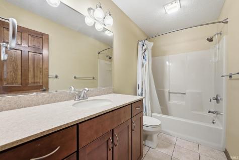 10824 Brandy Oak Run Fort Wayne IN 46845