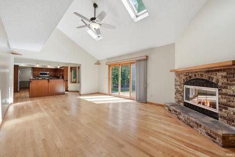 10824 Brandy Oak Run Fort Wayne IN 46845