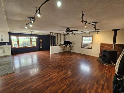 148 S Hickory Corner Road Vincennes IN 47591