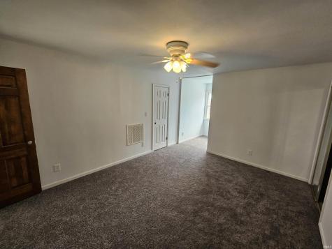 148 S Hickory Corner Road Vincennes IN 47591