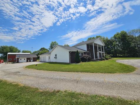 148 S Hickory Corner Road Vincennes IN 47591