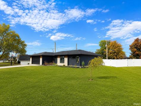 10827 Kathy Drive Fort Wayne IN 46835