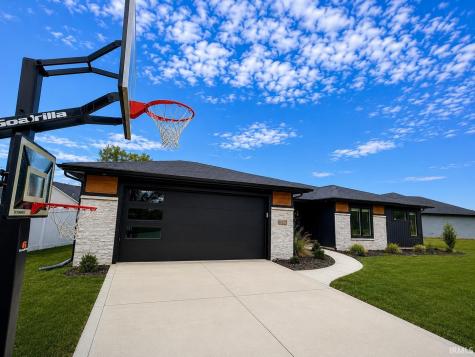 10827 Kathy Drive Fort Wayne IN 46835