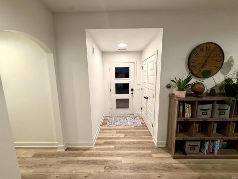 10827 Kathy Drive Fort Wayne IN 46835