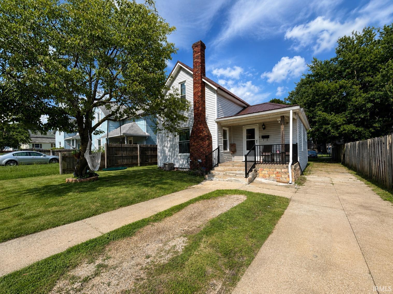916 N Center Street Bremen IN 46506