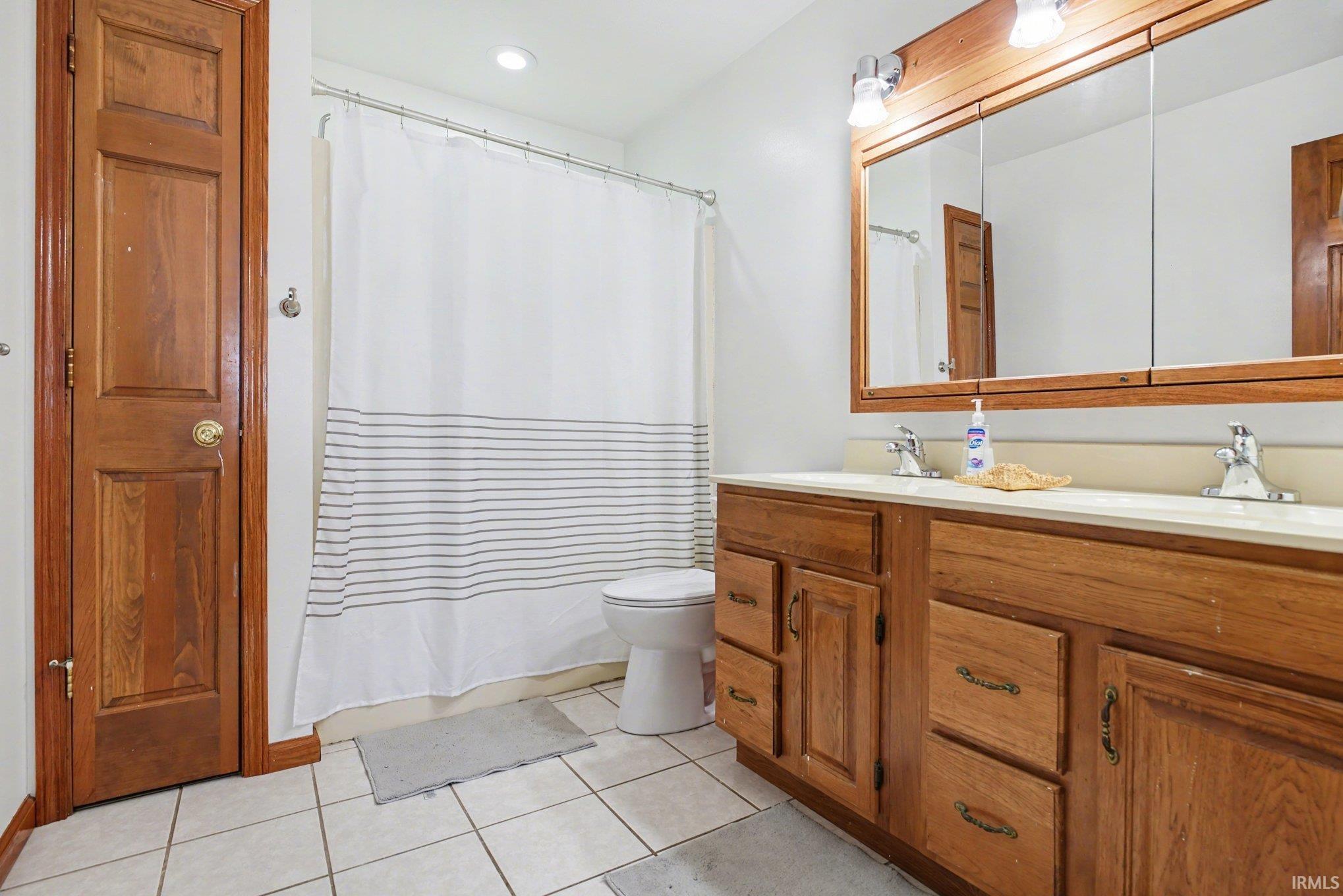 22893 County Road 42 Goshen IN 46526