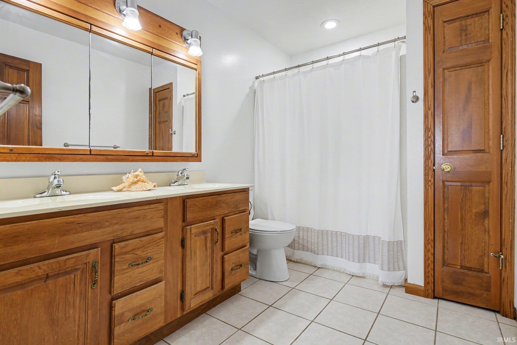22893 County Road 42 Goshen IN 46526