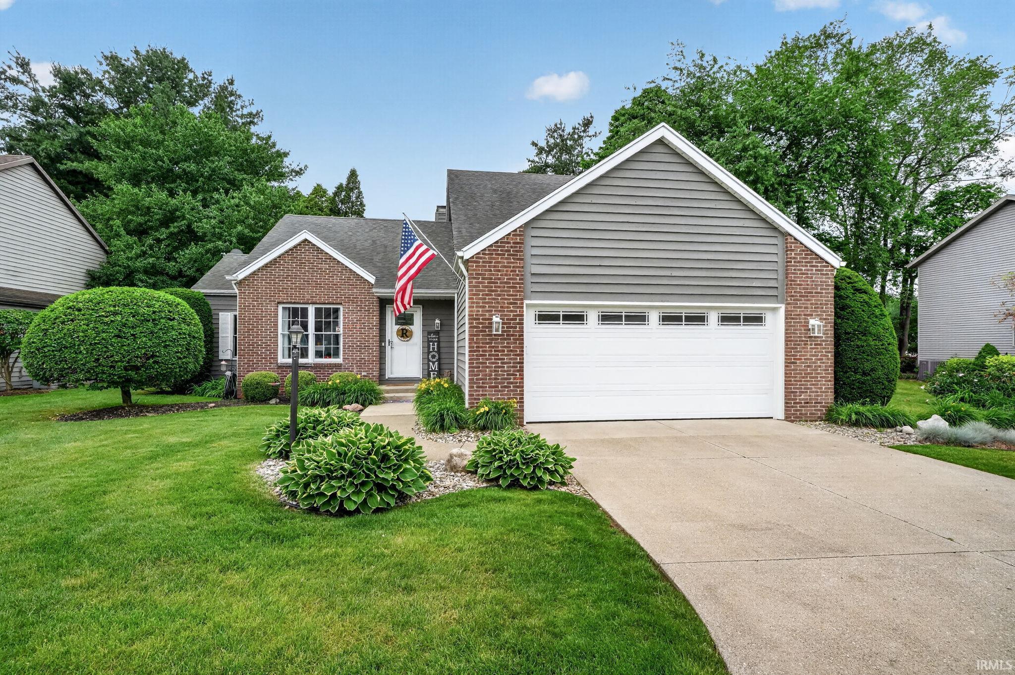 51679 Stoneham Way Granger IN 46530