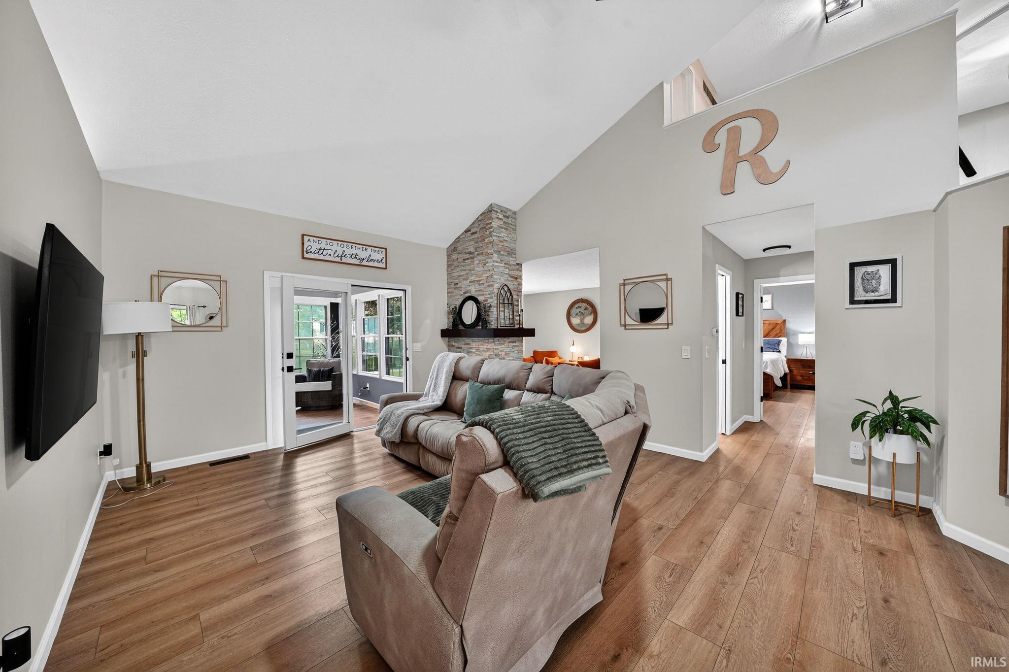 51679 Stoneham Way Granger IN 46530