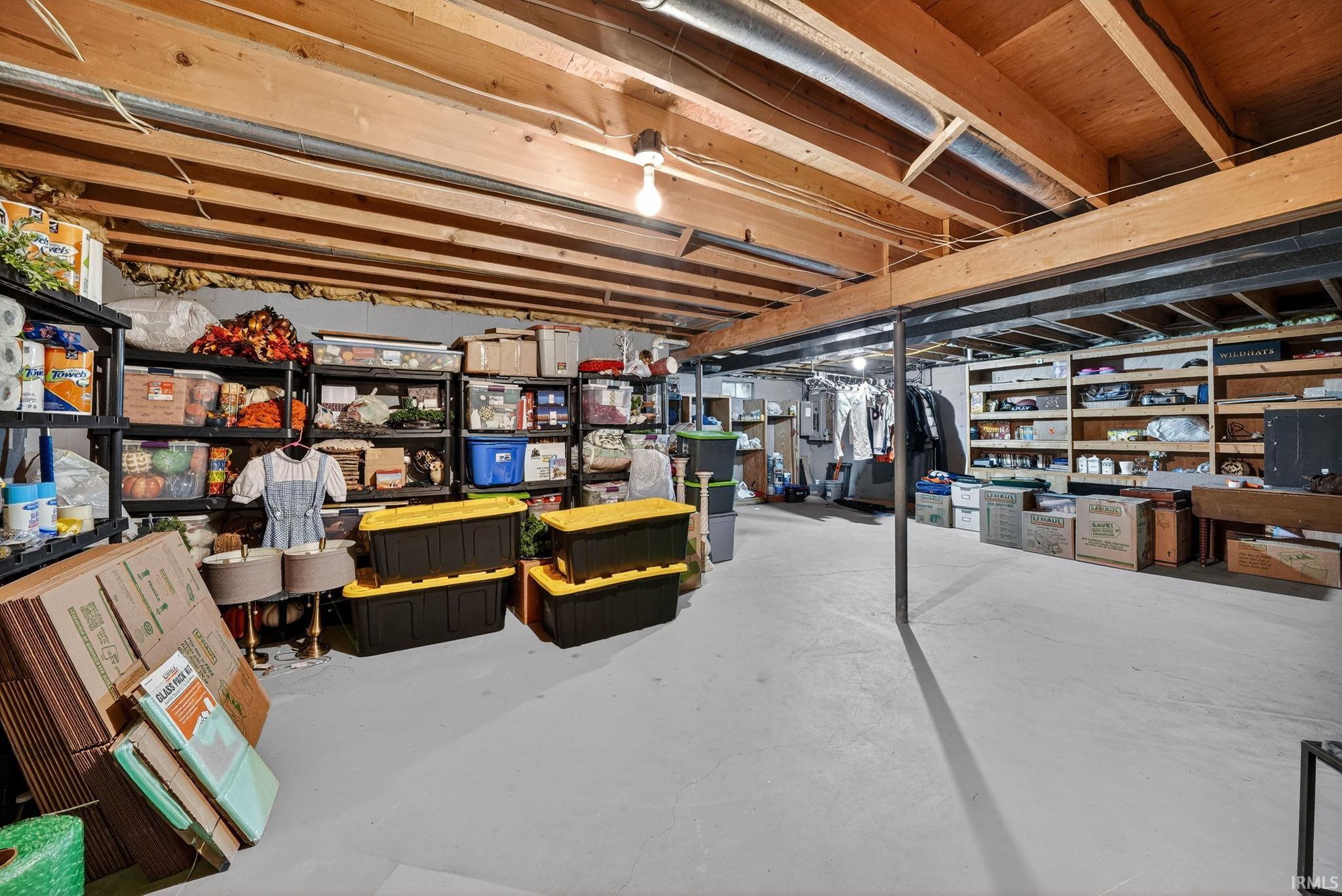 51679 Stoneham Way Granger IN 46530