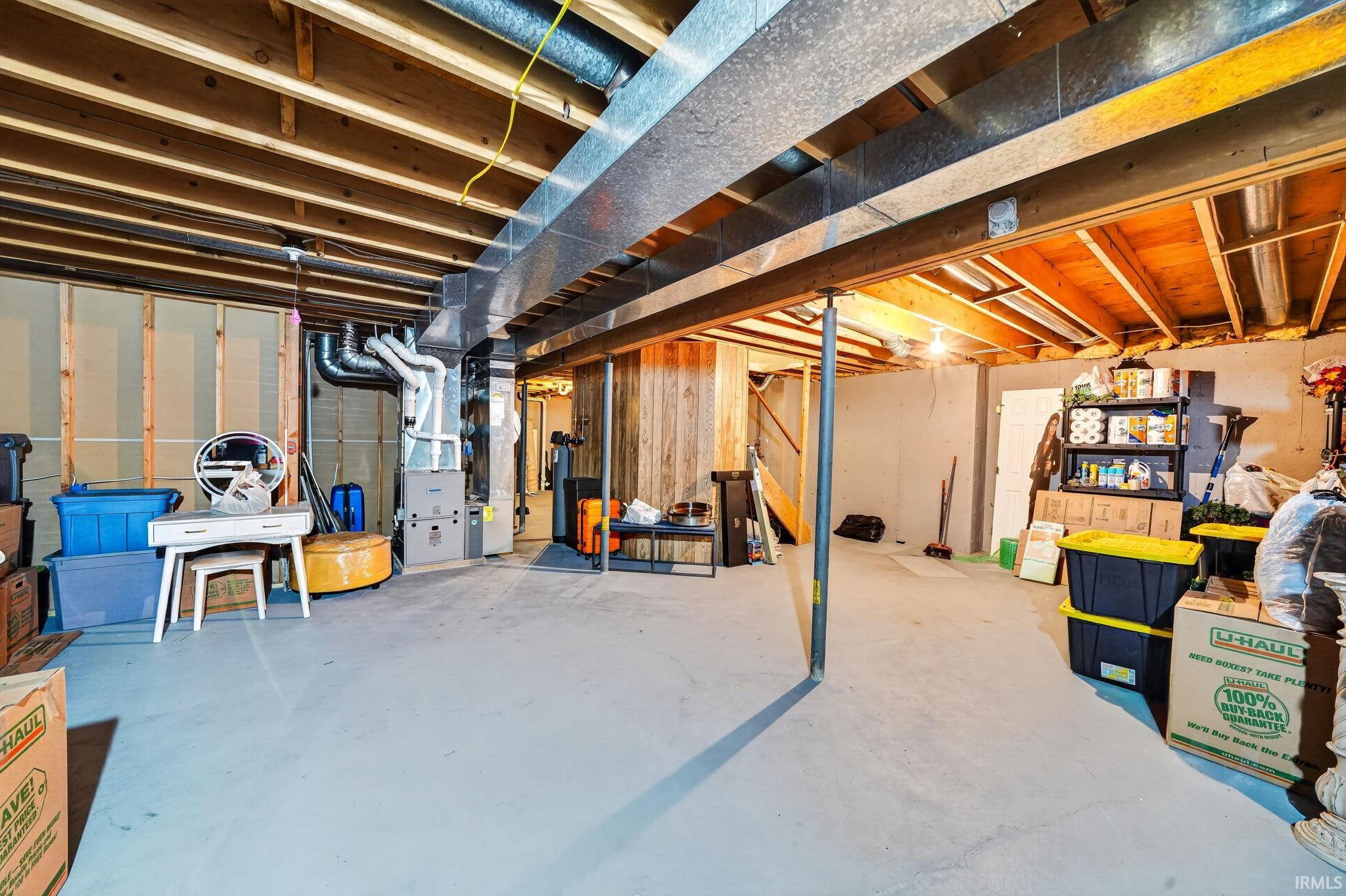 51679 Stoneham Way Granger IN 46530