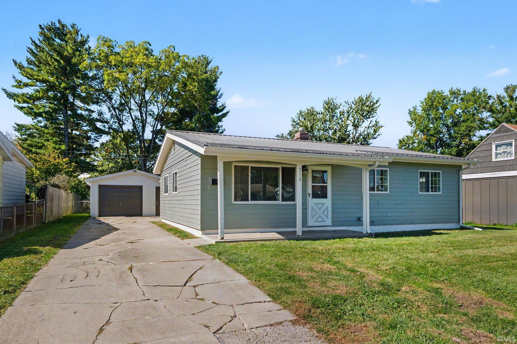 4119 York Road South Bend IN 46614