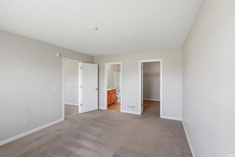4009 Nadina Cove Fort Wayne IN 46815