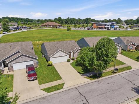 4009 Nadina Cove Fort Wayne IN 46815