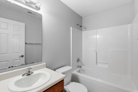 4009 Nadina Cove Fort Wayne IN 46815