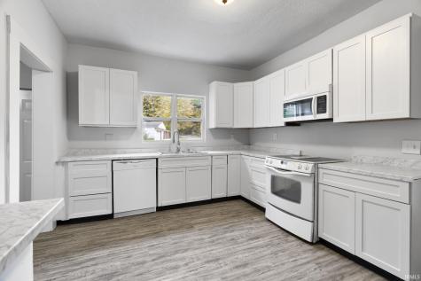 2672 S Stringtown Road Covington IN 47932