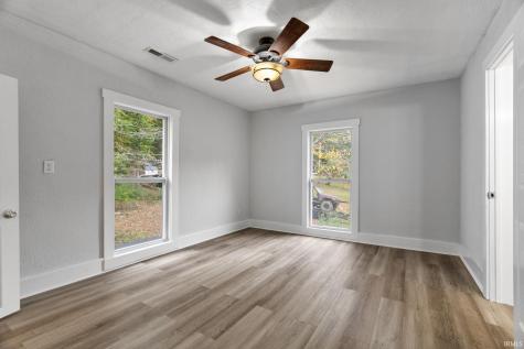 2672 S Stringtown Road Covington IN 47932