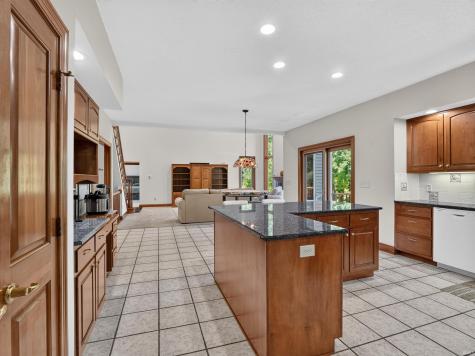 7730 Inverness Glens Drive Fort Wayne IN 46804