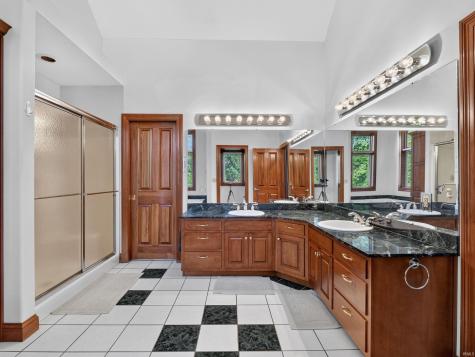 7730 Inverness Glens Drive Fort Wayne IN 46804