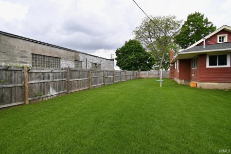 521 E Jackson Street Mulberry IN 46058