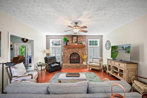 663 N Admirals Pointe Drive Lafayette IN 47909