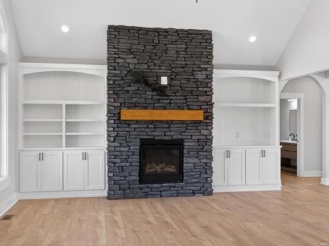6081 Arvada Way Fort Wayne IN 46845
