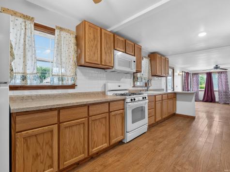1804 Lower Huntington Road Fort Wayne IN 46819