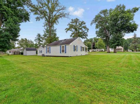 1804 Lower Huntington Road Fort Wayne IN 46819