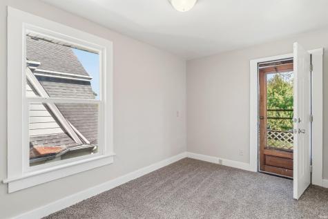 804 Kinnaird Avenue Fort Wayne IN 46807