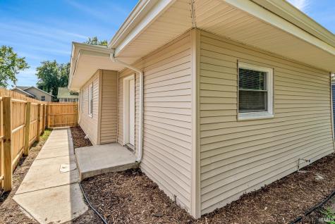 521 Howard Street South Bend IN 46617