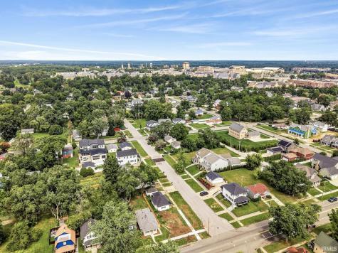 521 Howard Street South Bend IN 46617