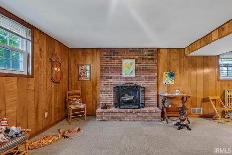 2213 S Sussex Drive Bloomington IN 47401