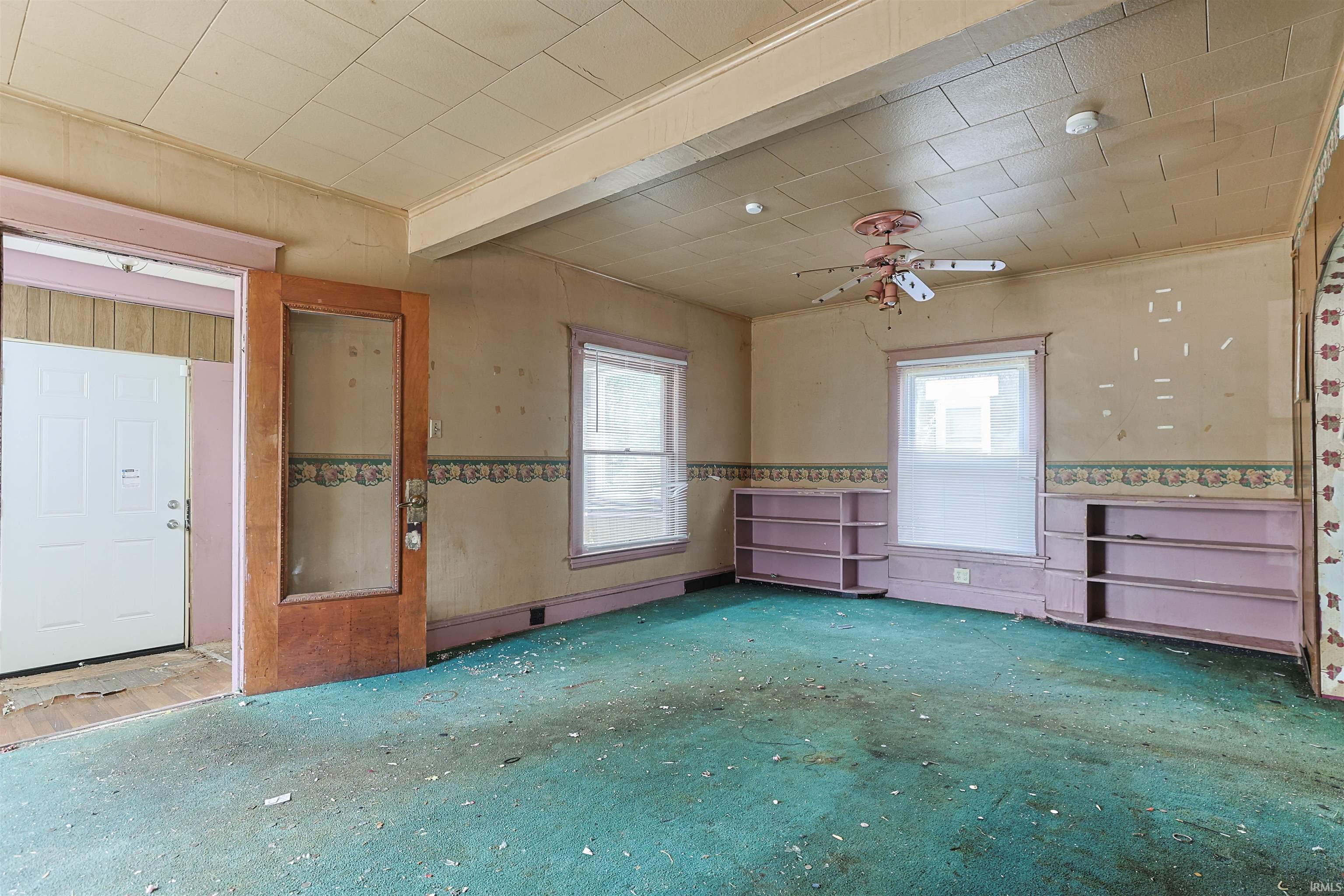 927 E Indiana Avenue South Bend IN 46613