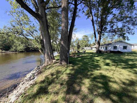 12597 W Tippecanoe Ranch Road Delphi IN 46923