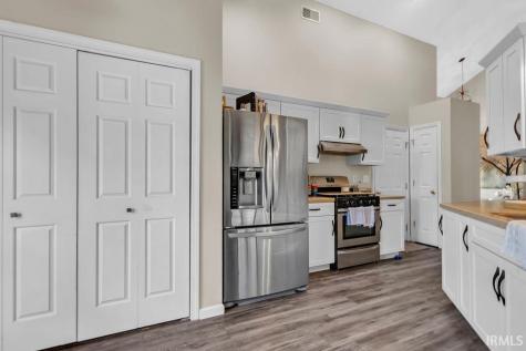3244 S Southern Oaks Drive Bloomington IN 47401