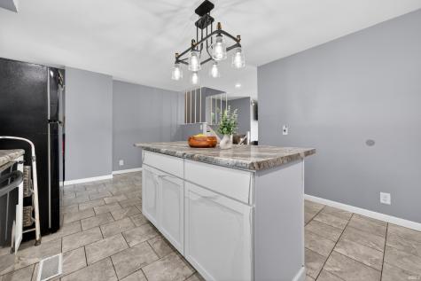 12415 S 950 E Galveston IN 46932