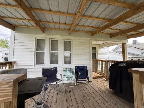 517 Stephens Street Shoals IN 47581