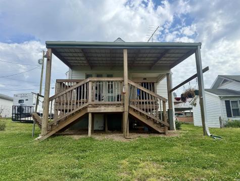 517 Stephens Street Shoals IN 47581