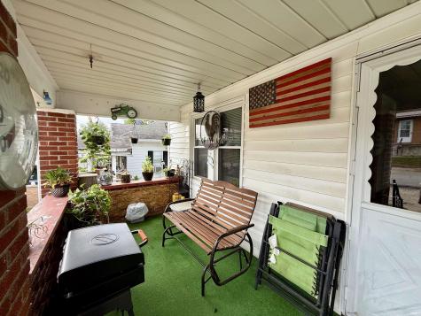 517 Stephens Street Shoals IN 47581