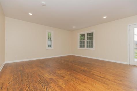 4904 Conlin Avenue Evansville IN 47715